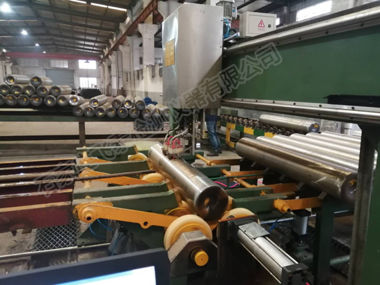 棒材超聲自動探傷設(shè)備.jpg 棒材超聲自動探傷設(shè)備.jpg